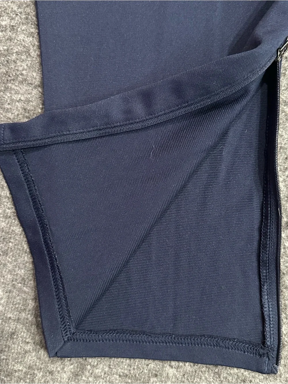 Under Armour Men's XL Navy White Loose Track Pants Ankle Zip Athletic Warm Up